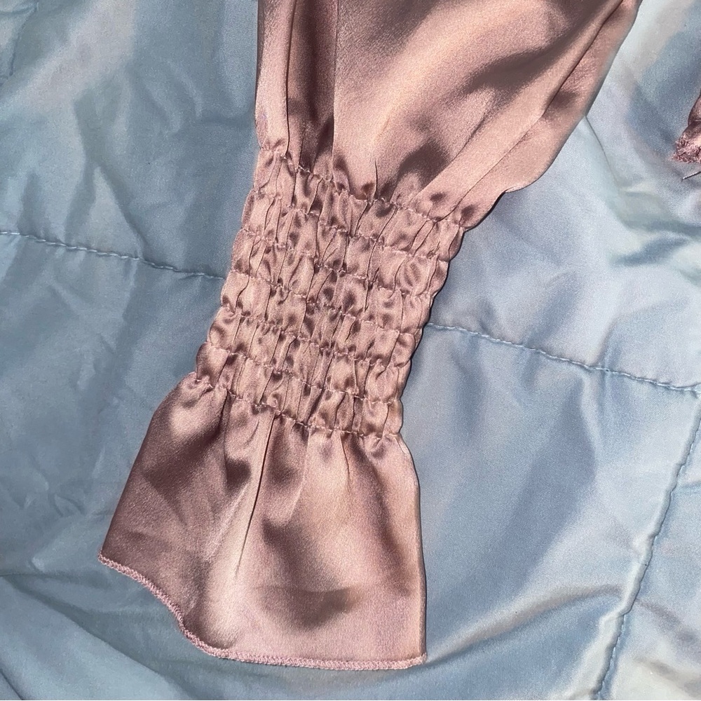 Off-Shoulder Smocked Top - Picture 4 of 5